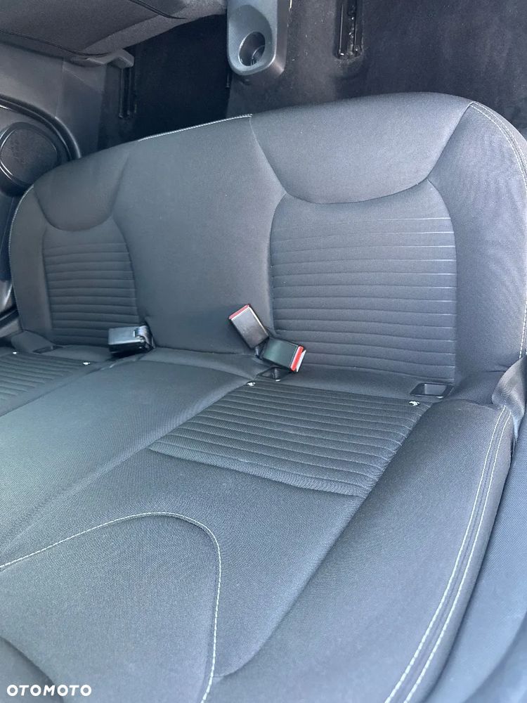 Renault Clio 1.2 16V Limited - 24