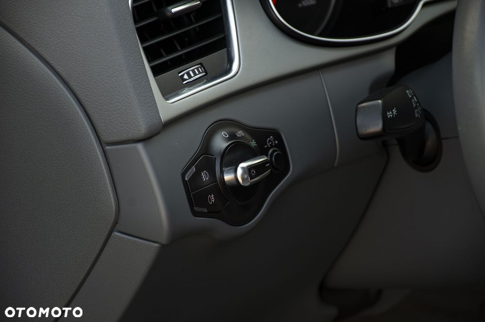 Audi A4 Limousine 1.8 TFSI Ambiente - 37