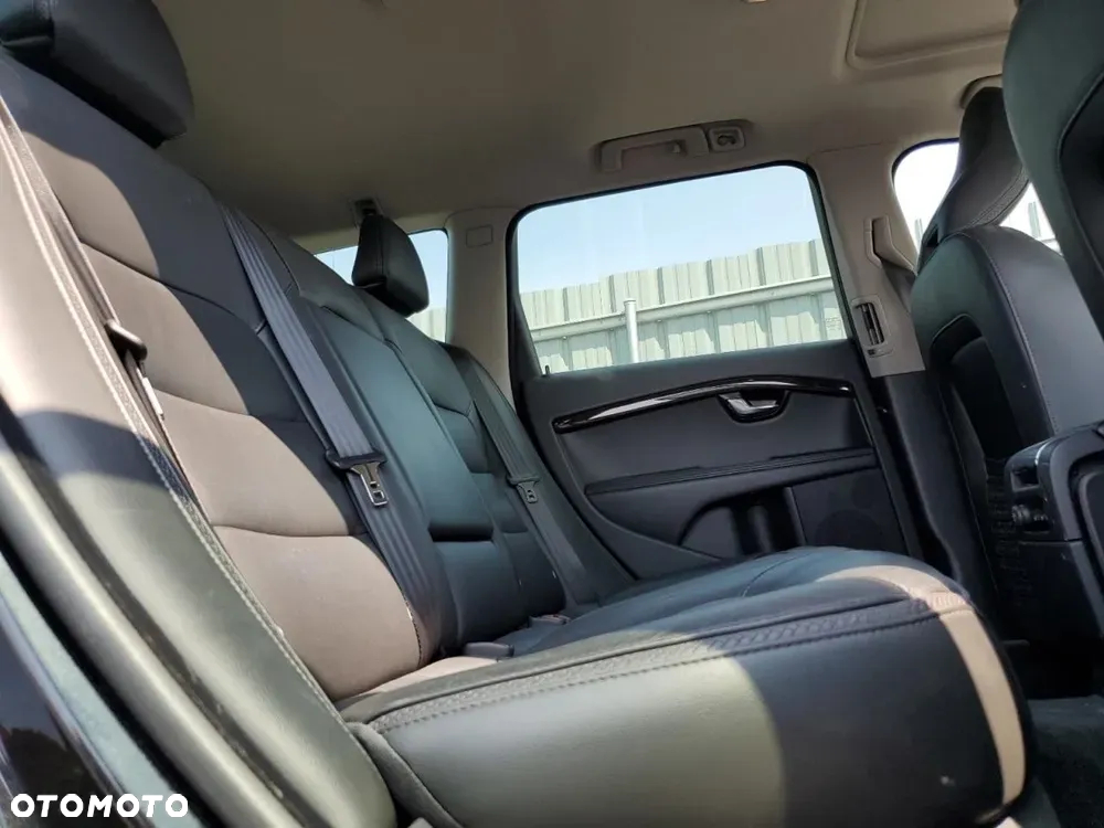 Volvo XC 70 T5 AWD Dynamic Momentum - 15