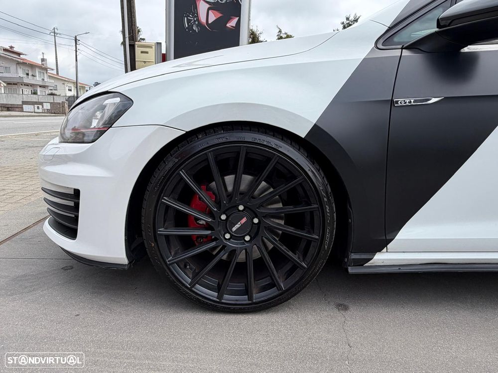 VW Golf 2.0 TSi GTi DSG Performance - 20