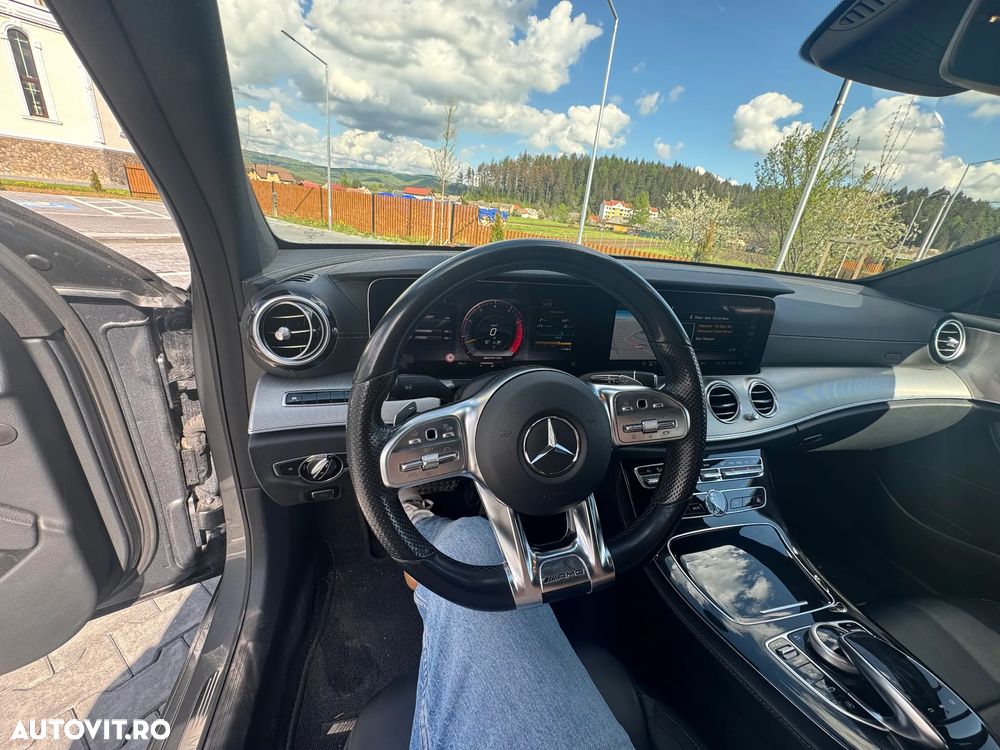 Mercedes-Benz E 450 4MATIC Aut - 9
