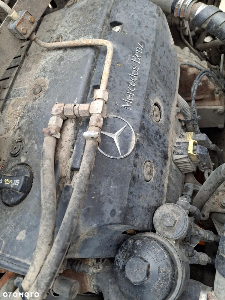 Mercedes-Benz Axor 1823 Zamiatarka Bucher Optifant 70 Szczotki Lewa Prawa Strona 2 Silniki Rura Do Liści Odchwaszczarka - 9