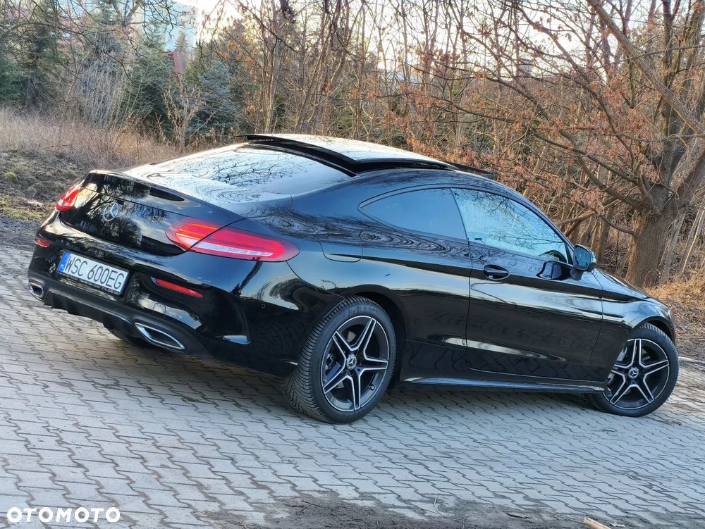 Mercedes-Benz Klasa C 300 d 9G-TRONIC AMG Line - 29