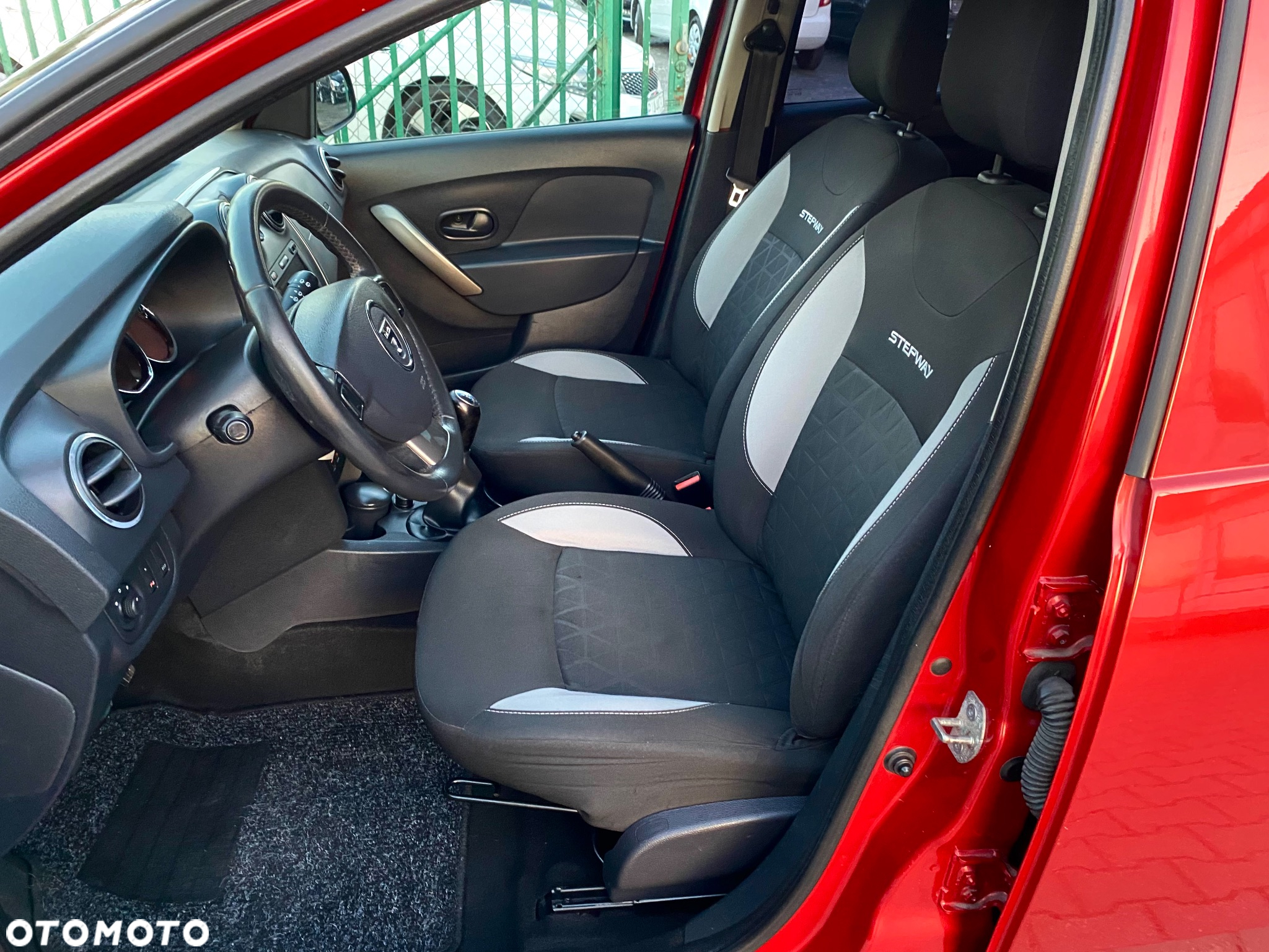 Dacia Sandero Stepway - 14