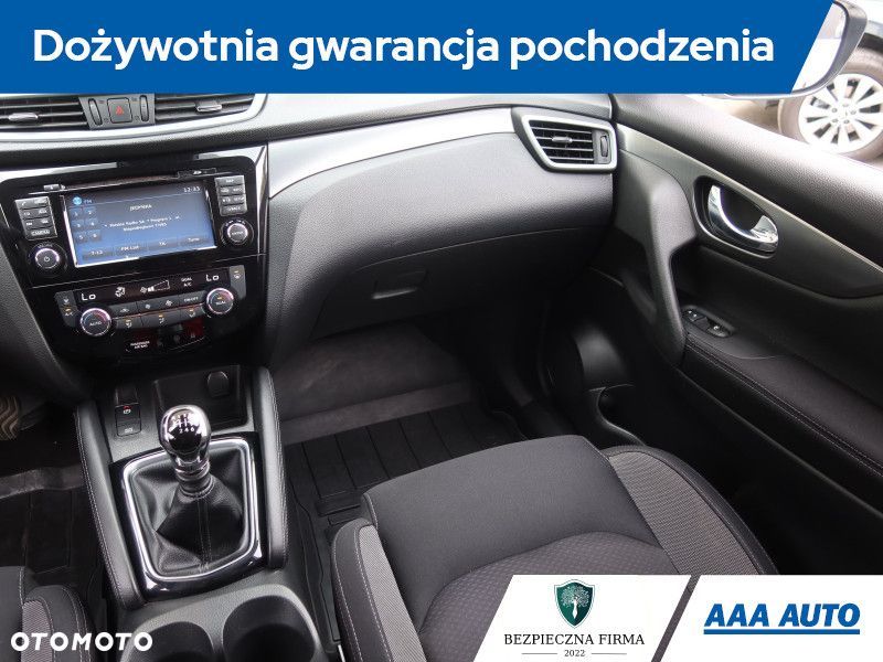 Nissan Qashqai - 10