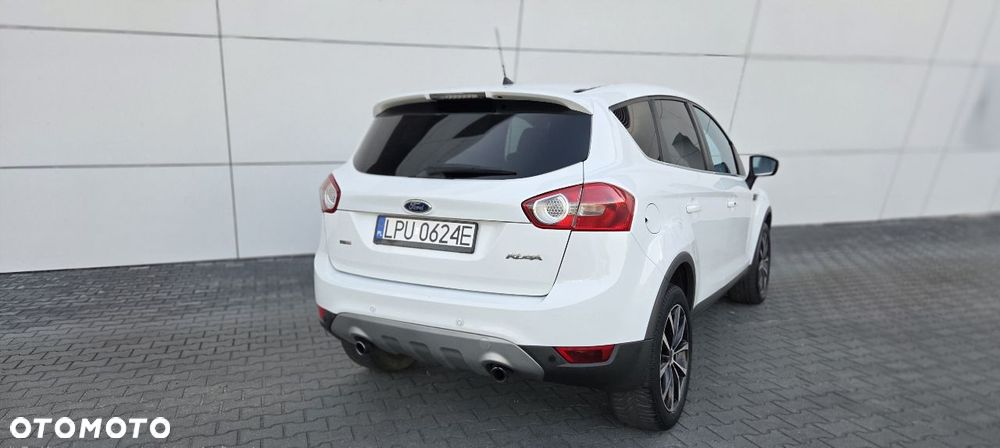 Ford Kuga 2.0 TDCi 4x4 Titanium - 11