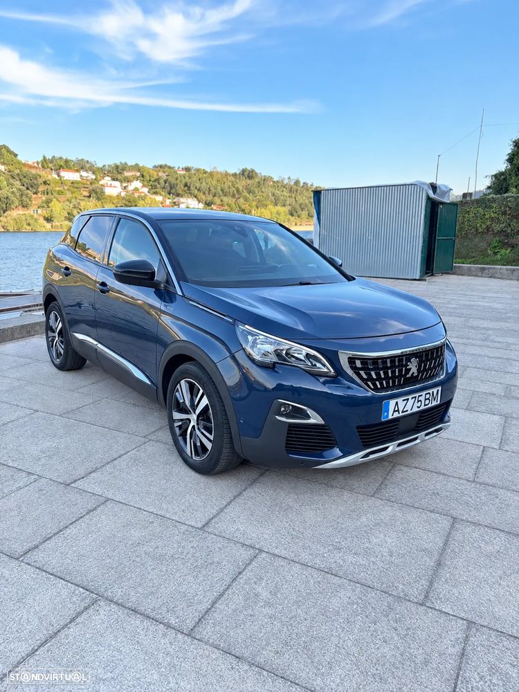 Peugeot 3008 2020 photo 2