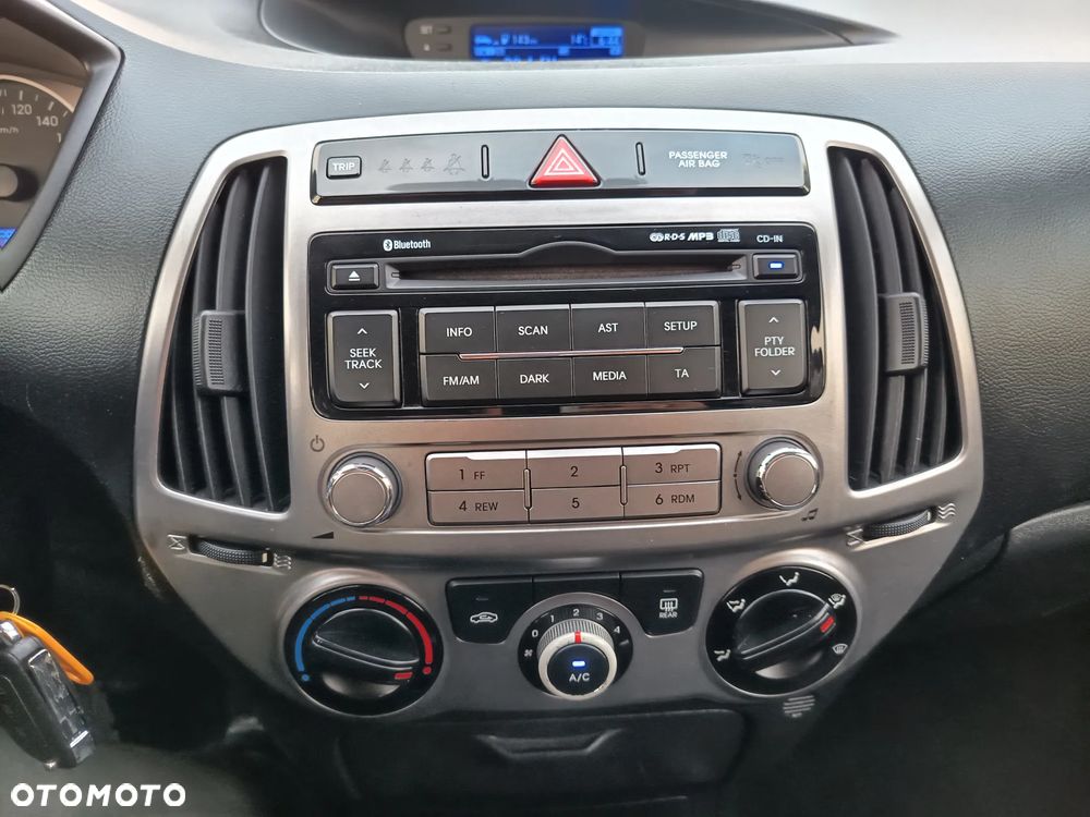 Hyundai i20 1.25 Comfort - 20
