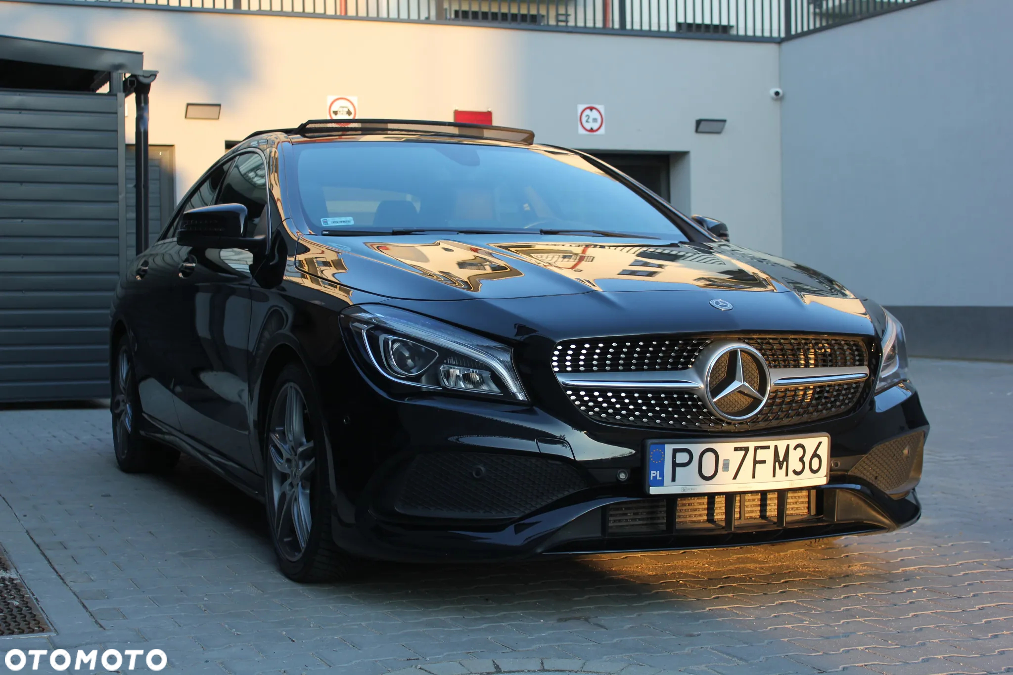 Mercedes-Benz CLA 200 7G-DCT AMG Line - 38