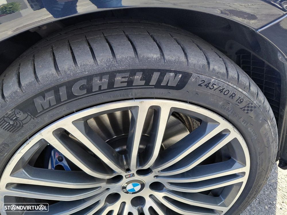 BMW 530 e iPerformance Pack M - 24