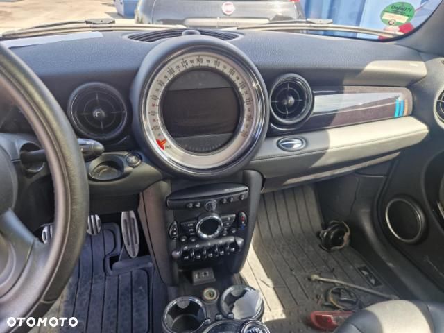 MINI Cooper S - 11