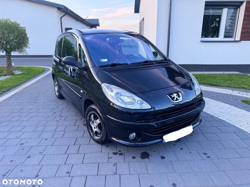 Peugeot 1007 1.4 Trendy - 1