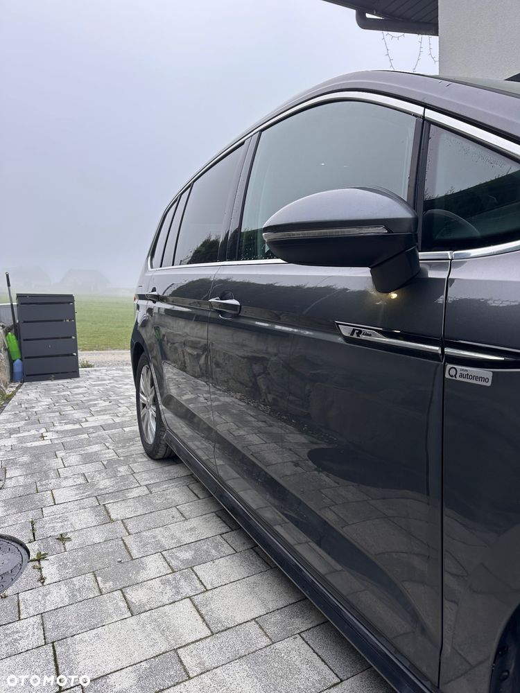 Volkswagen Touran - 3
