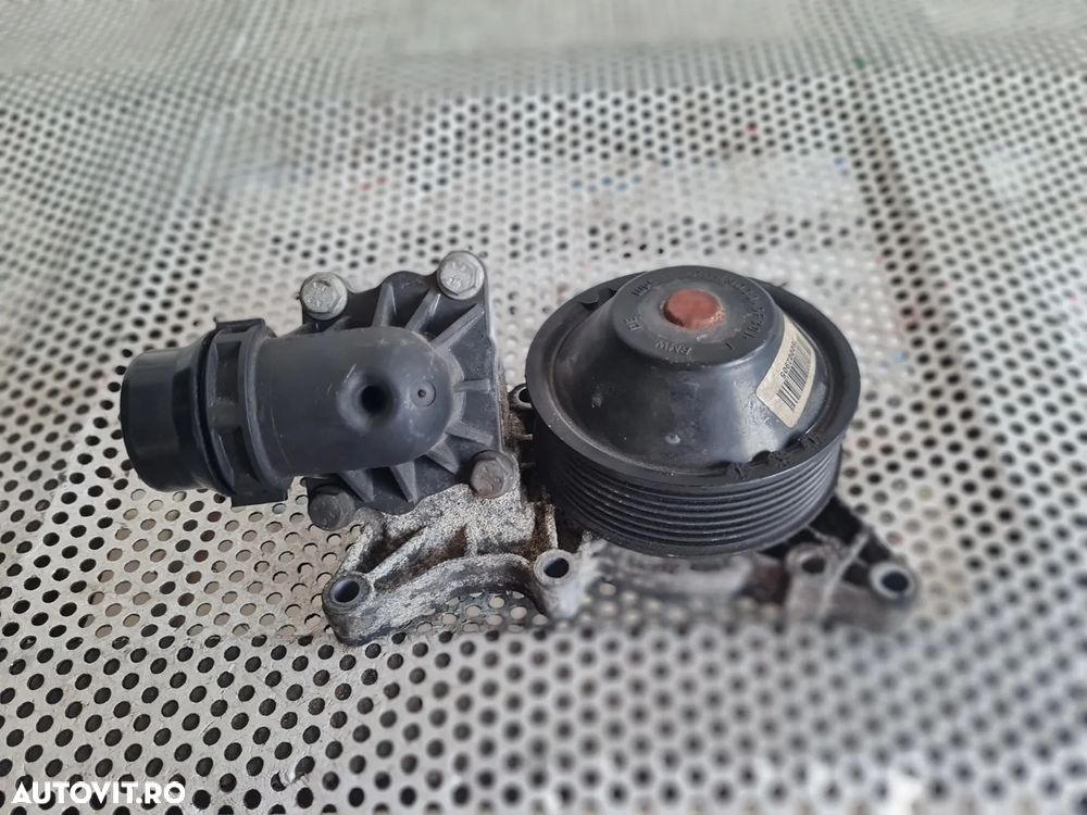 Pompa Apa Bmw N57 F10 F11 F02 F01 X5 X6- Dezmembrez Bmw - Dezmembrari Arad - 1