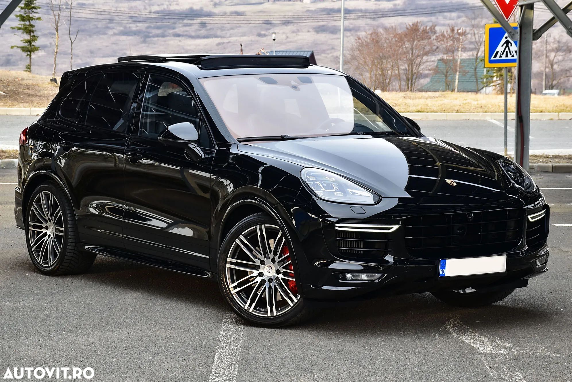 Porsche Cayenne GTS Tiptronic S - 1