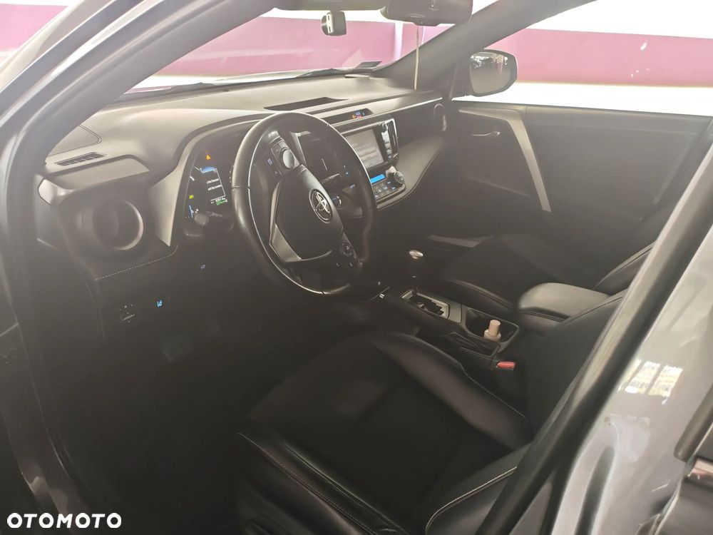 Toyota RAV4 Hybrid Prestige 4x4 - 6