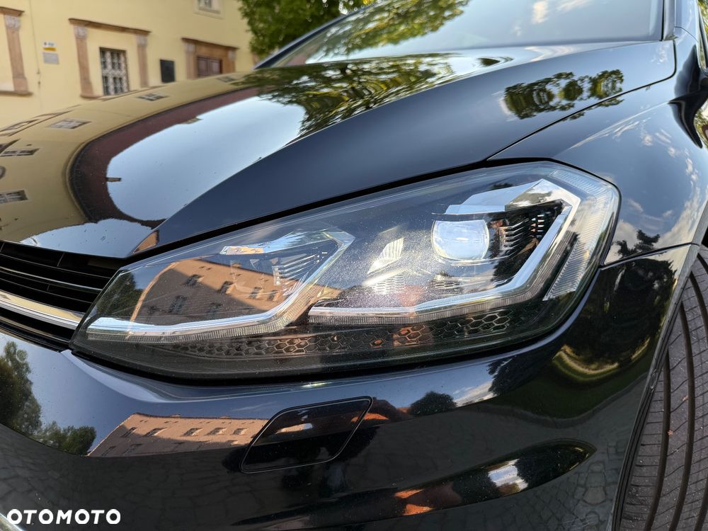 Volkswagen Golf 1.6 TDI SCR DSG IQ.DRIVE - 19