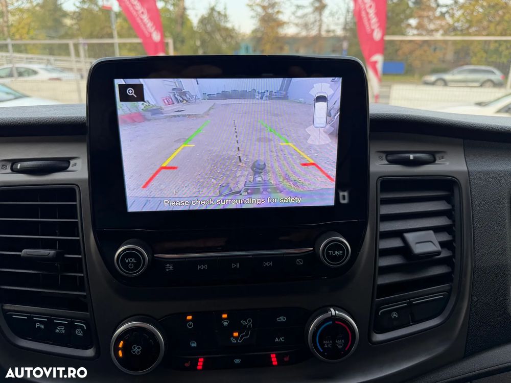 Ford TRANSIT CUSTOM - 14