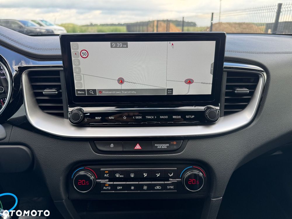 Kia XCeed - 19
