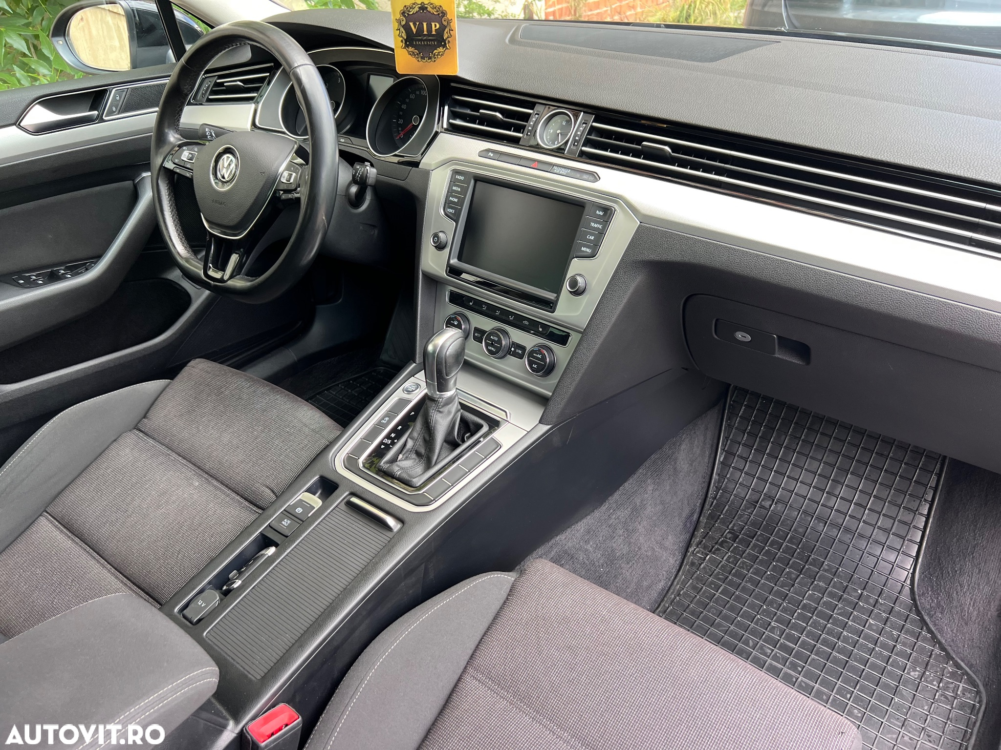 Volkswagen Passat Variant 2.0 TDI DSG (BlueMotion Technology) Trendline - 5