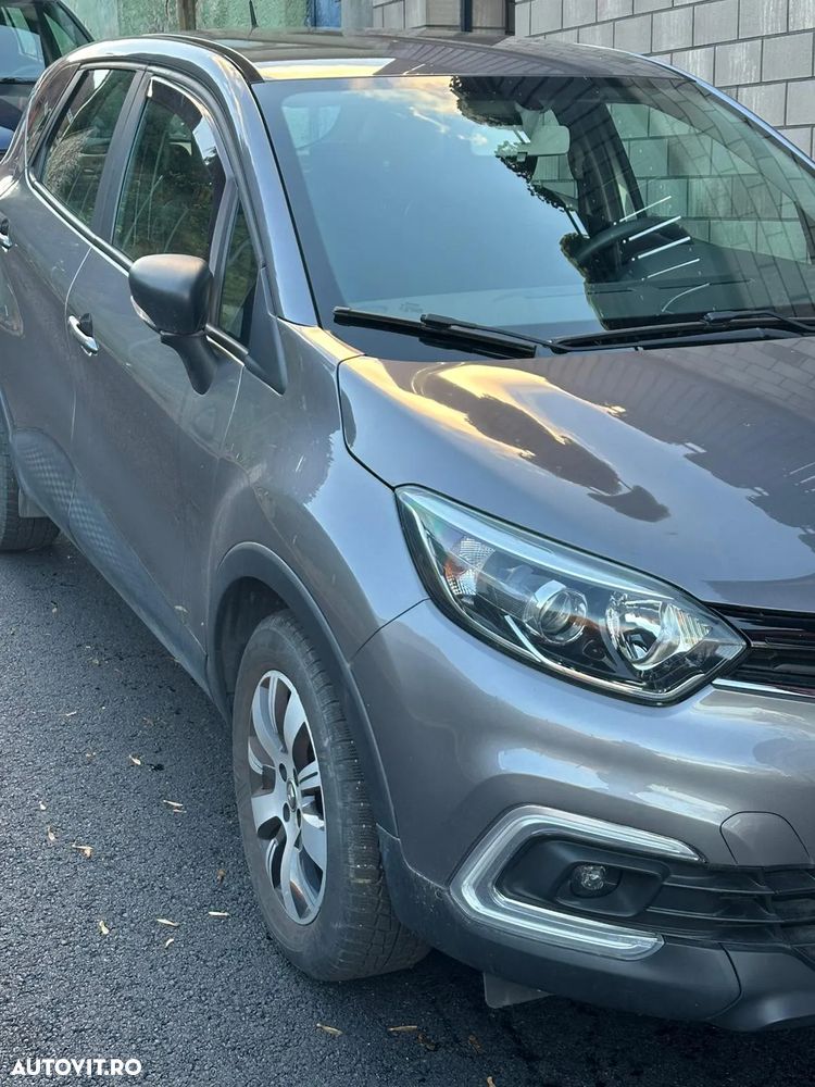 Renault Captur TCe Life Evo - 4