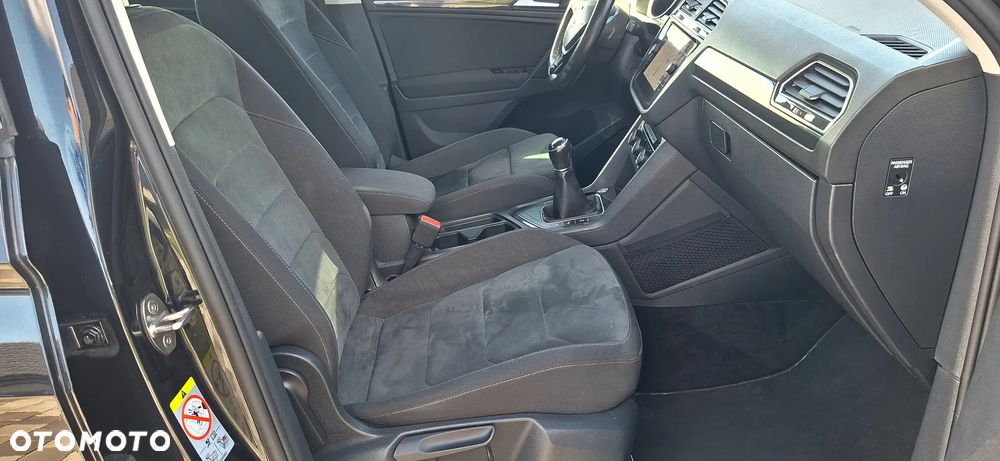 Volkswagen Tiguan - 17