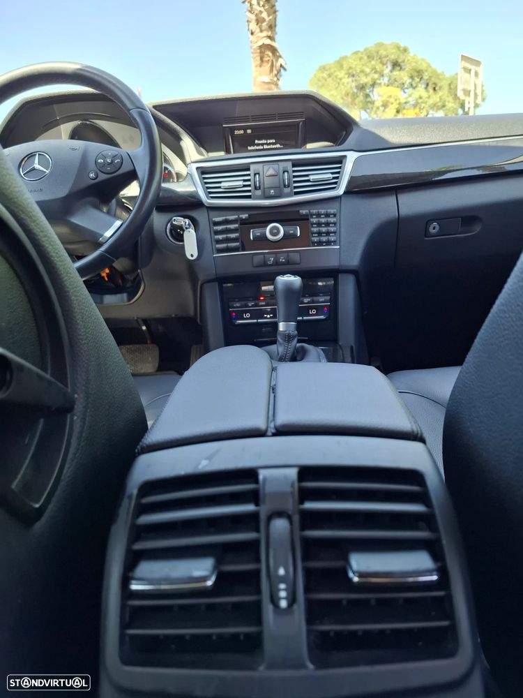 Mercedes-Benz E 220 CDi Avantgarde BE Auto. - 13