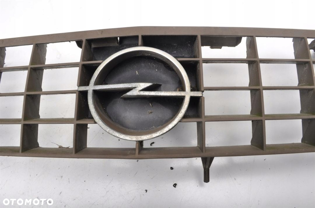 OPEL ASCONA C ATRAPA GRIL GRILL - 6