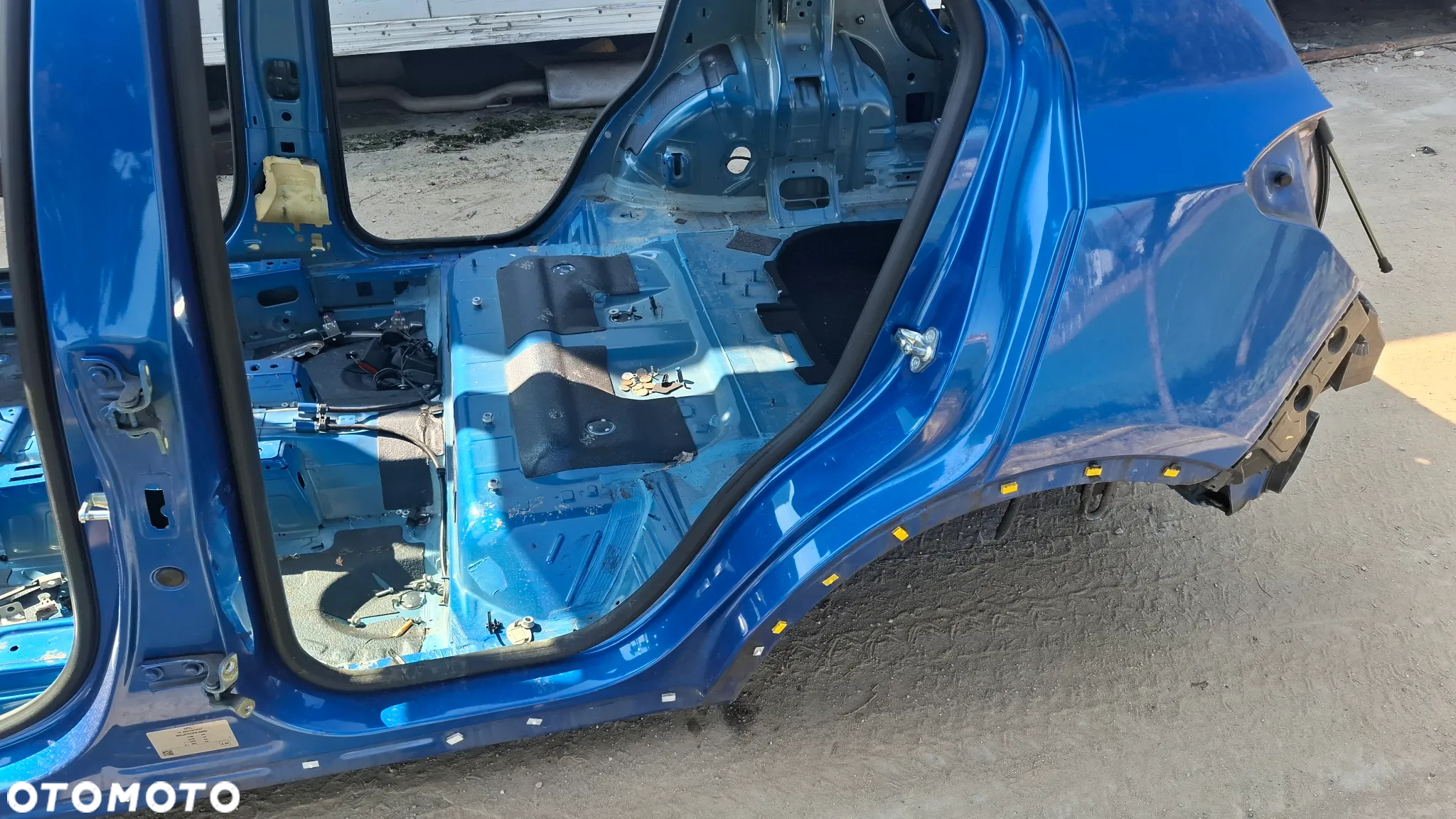 Dach próg dupa podłóżnica blotnik tylni Opel Mokka 2016r. - 14