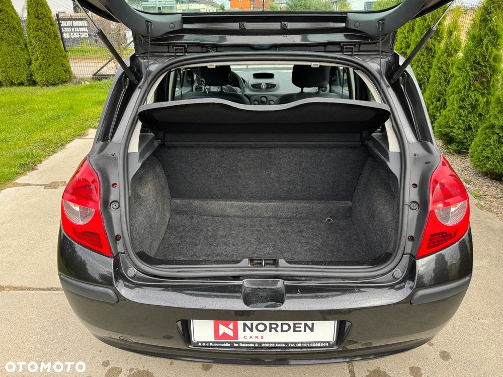 Renault Clio 1.2 16V Authentique - 5