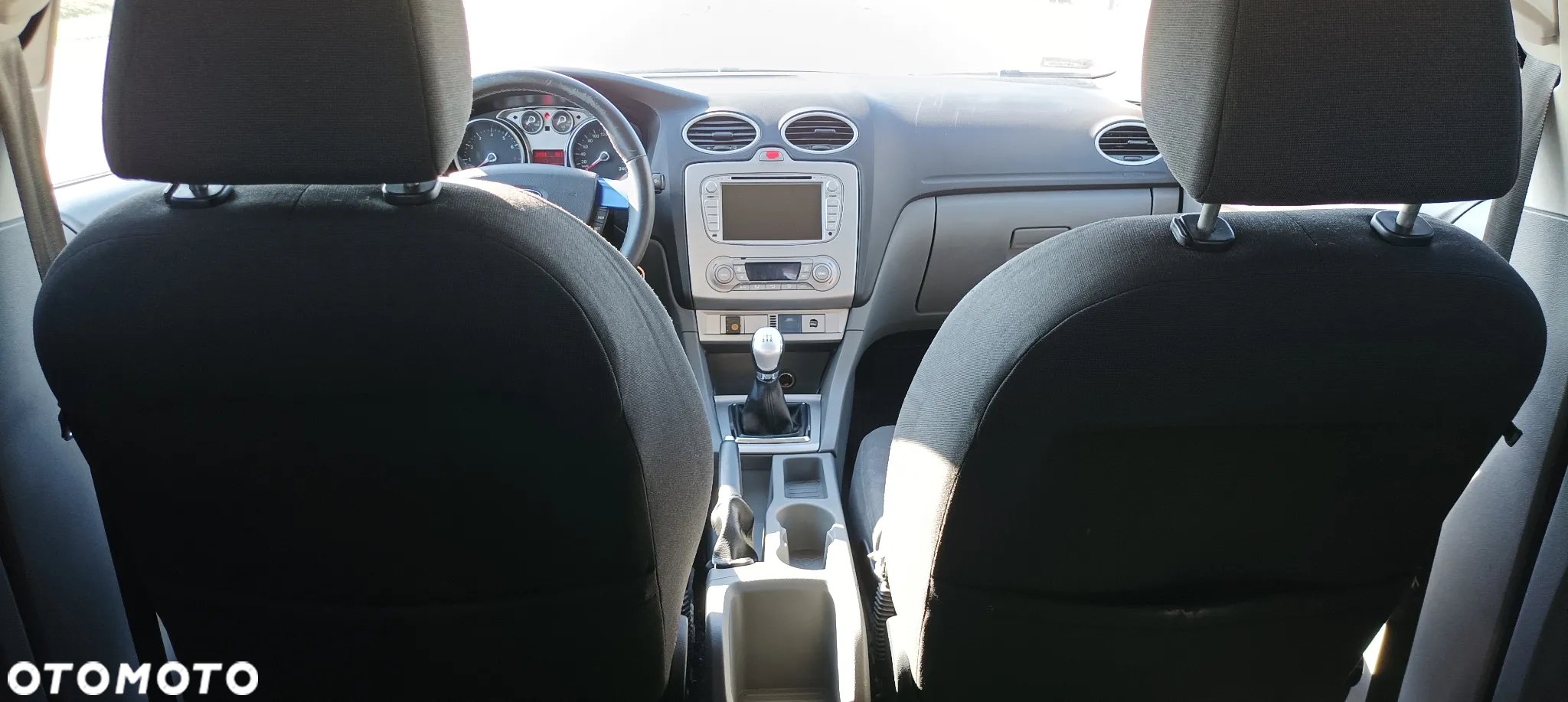 Ford Focus 1.6 16V Titanium - 8