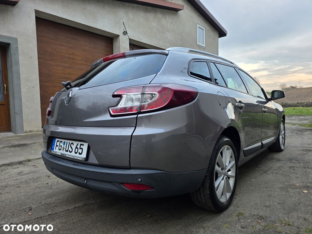 Renault Megane 2.0 140 CVT Dynamique - 5