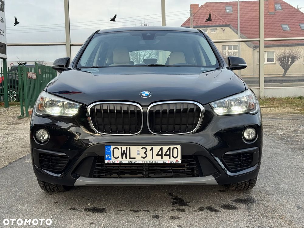 BMW X1 sDrive18d Sport Line - 3