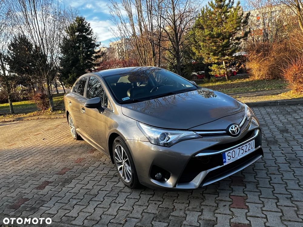 Toyota Avensis 1.8 Prestige - 6