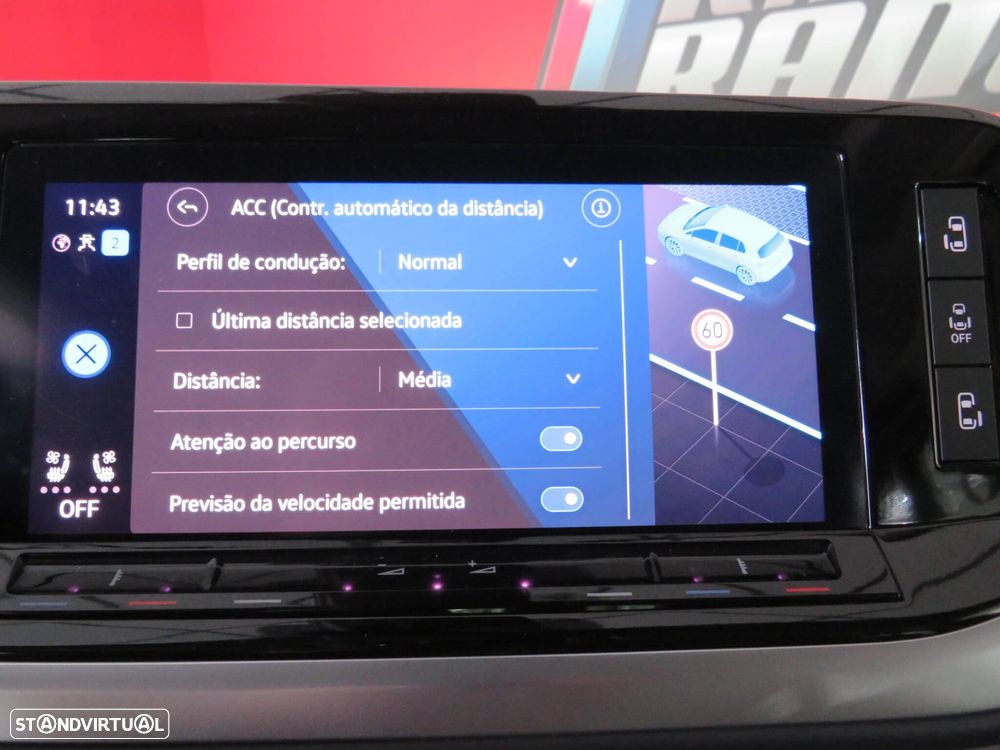 VW Multivan 2.0 TDI Style DSG - 33