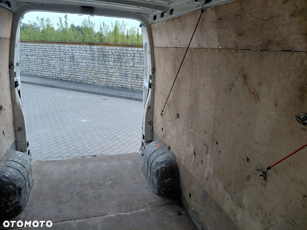 Renault Master - 10