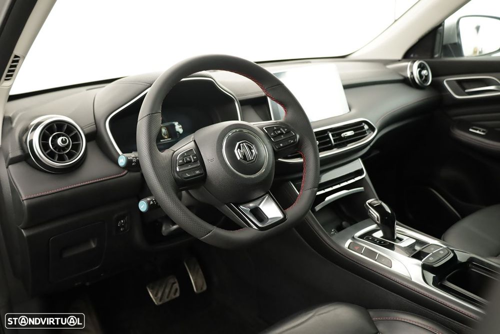 MG EHS 1.5 T-GDI Plug-in Hybrid Luxury - 7
