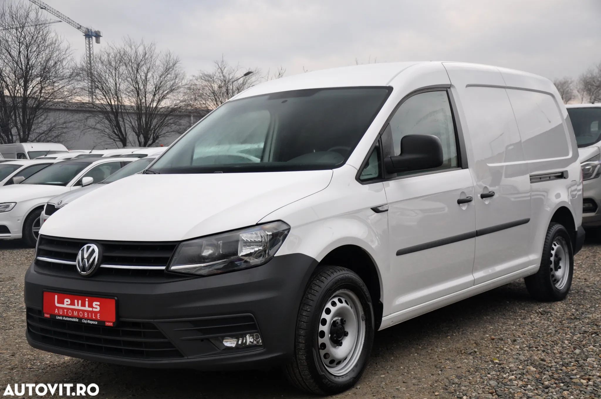 Volkswagen Caddy L2H1 Van - 1