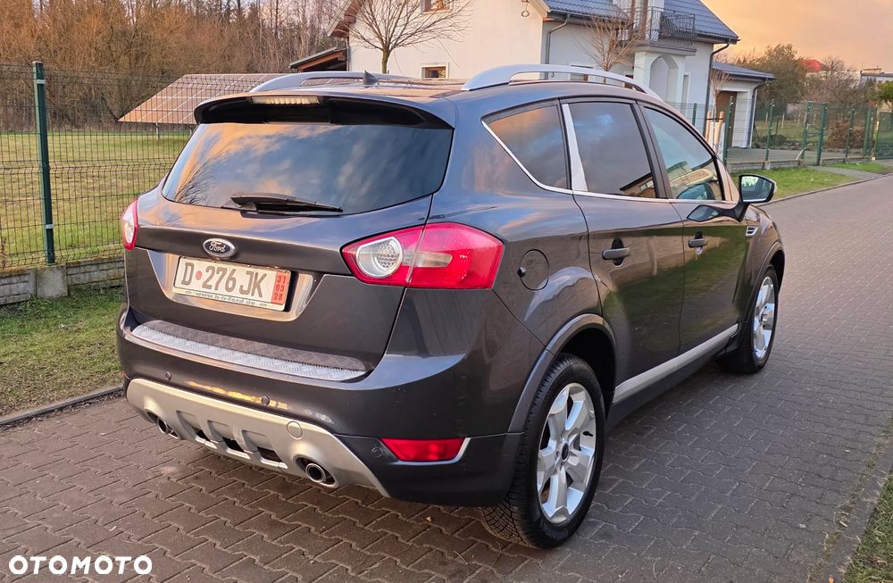 Ford Kuga - 10