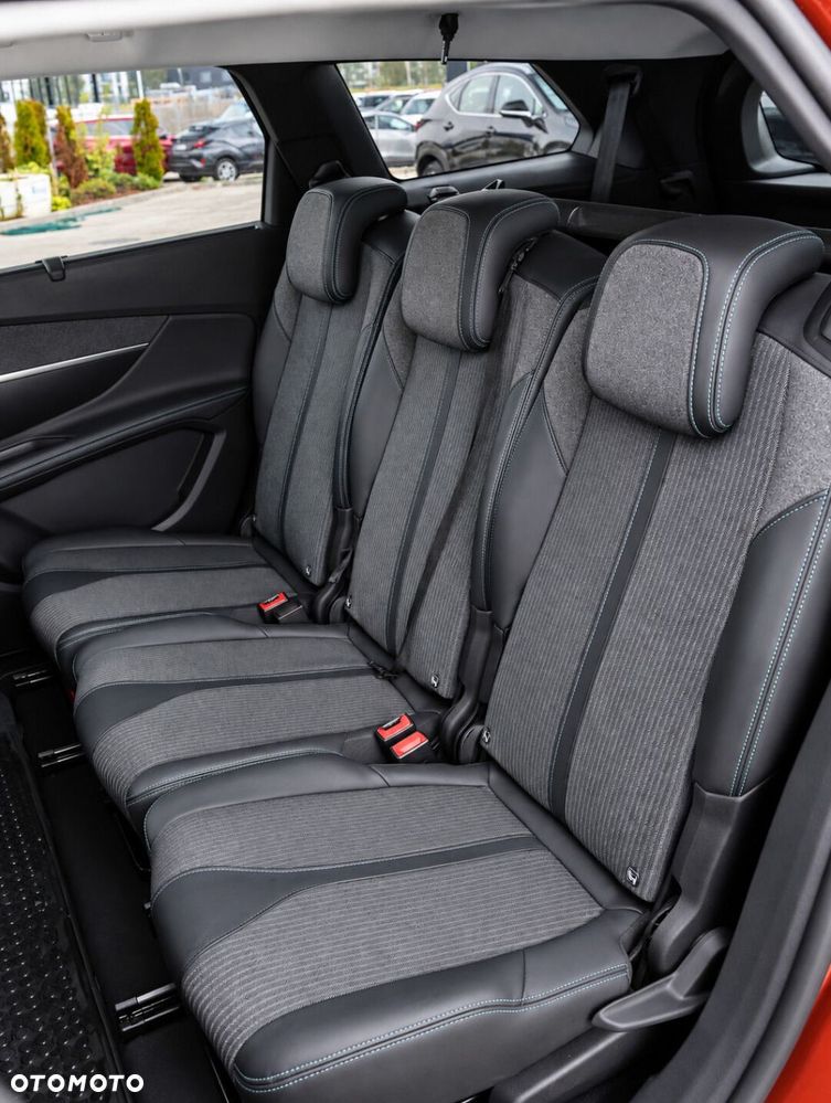 Peugeot 5008 1.2 PureTech Allure Pack S&S - 25
