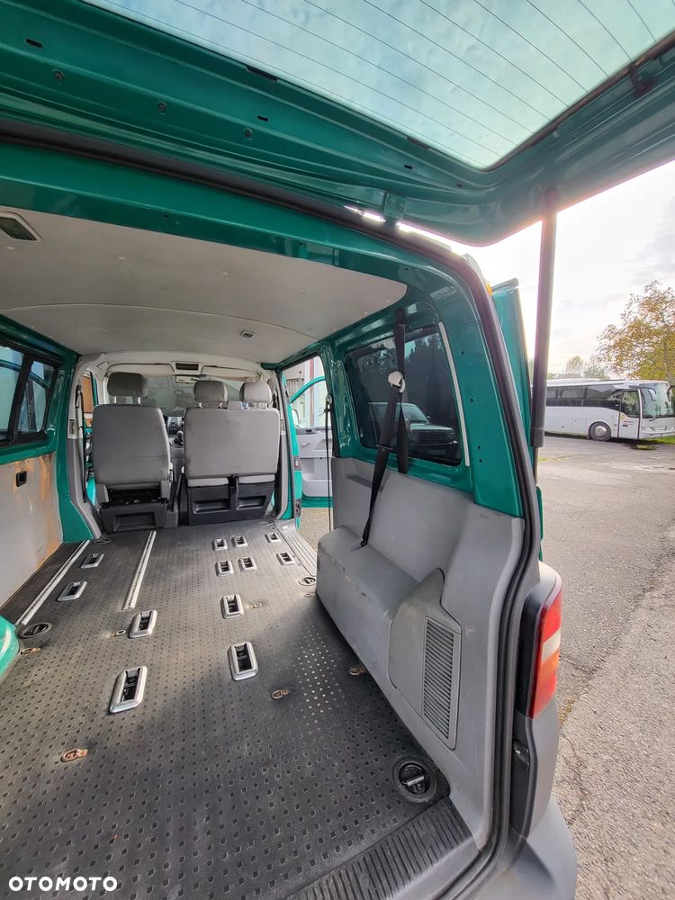 Volkswagen Transporter T5 TDI L1H1 Mixt - 16