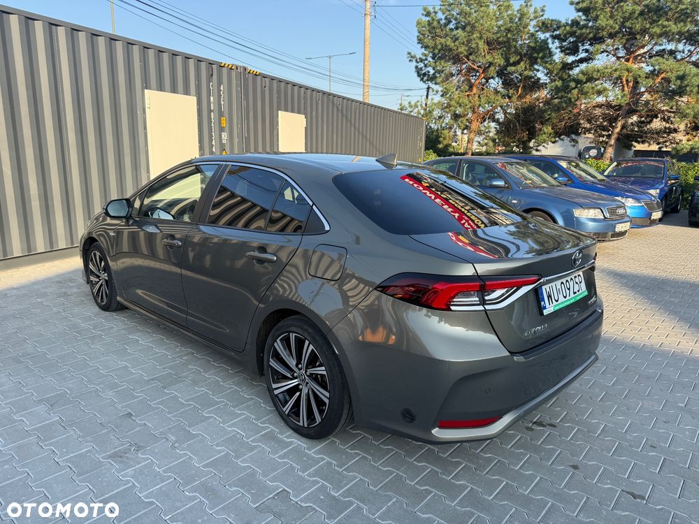 Toyota Corolla - 6