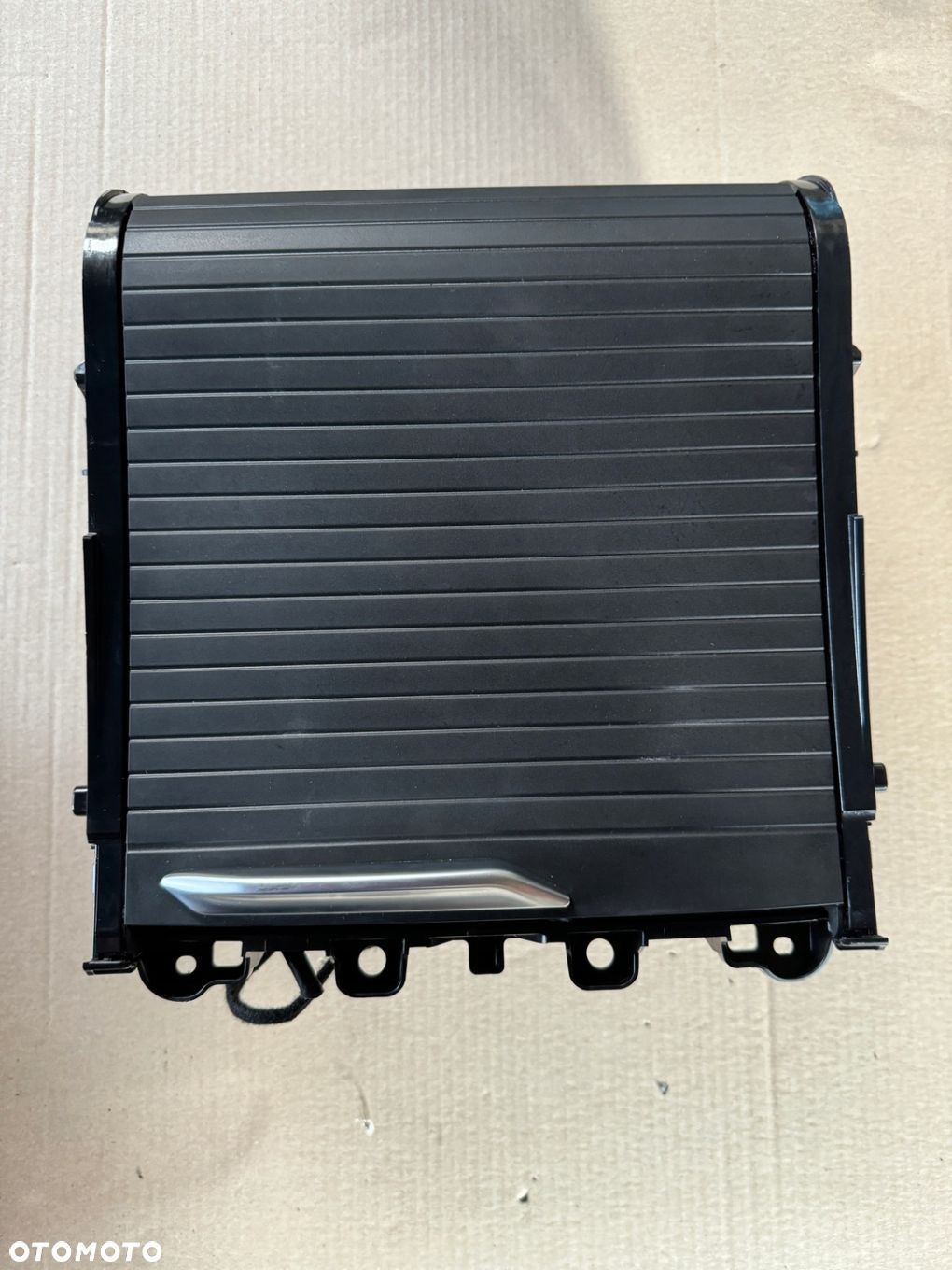 BMW X4 G02 SCHOWEK 5A192C1 - 1