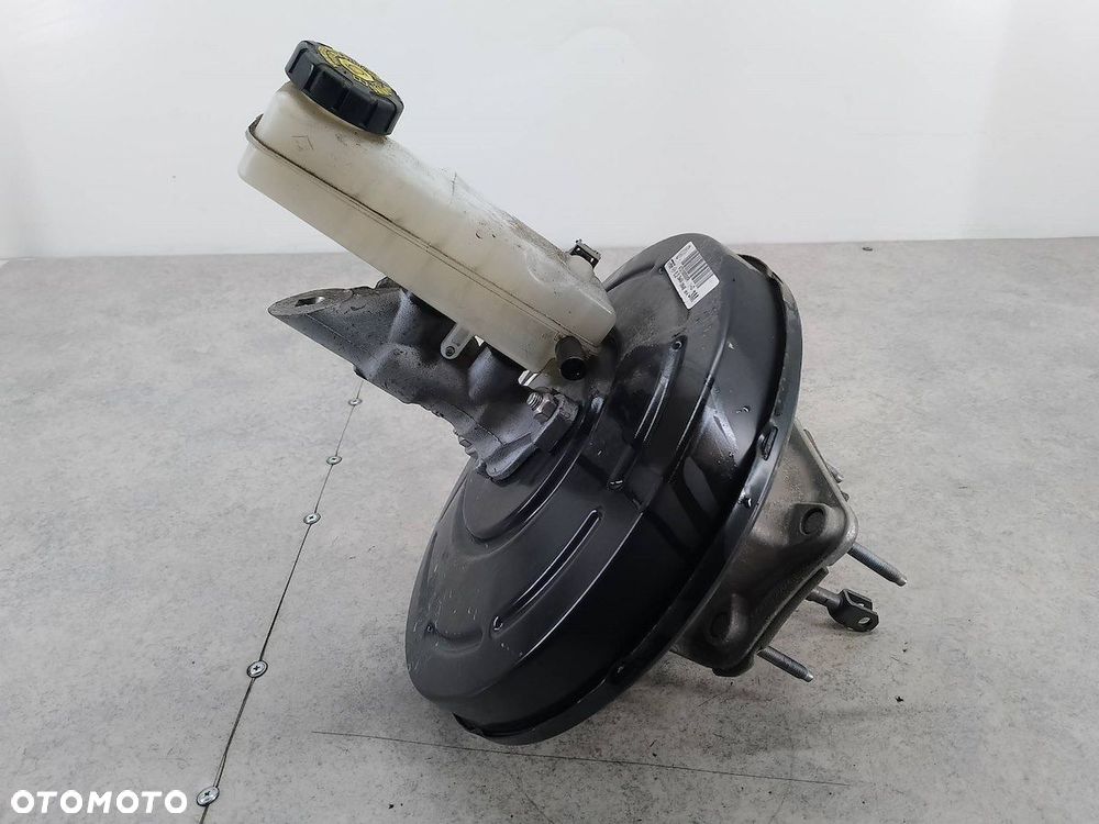 SERWO HAMULCOWE RENAULT MEGANE III 472100005R TRW 1.5 DCI - 1