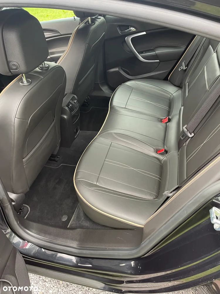 Opel Insignia - 14