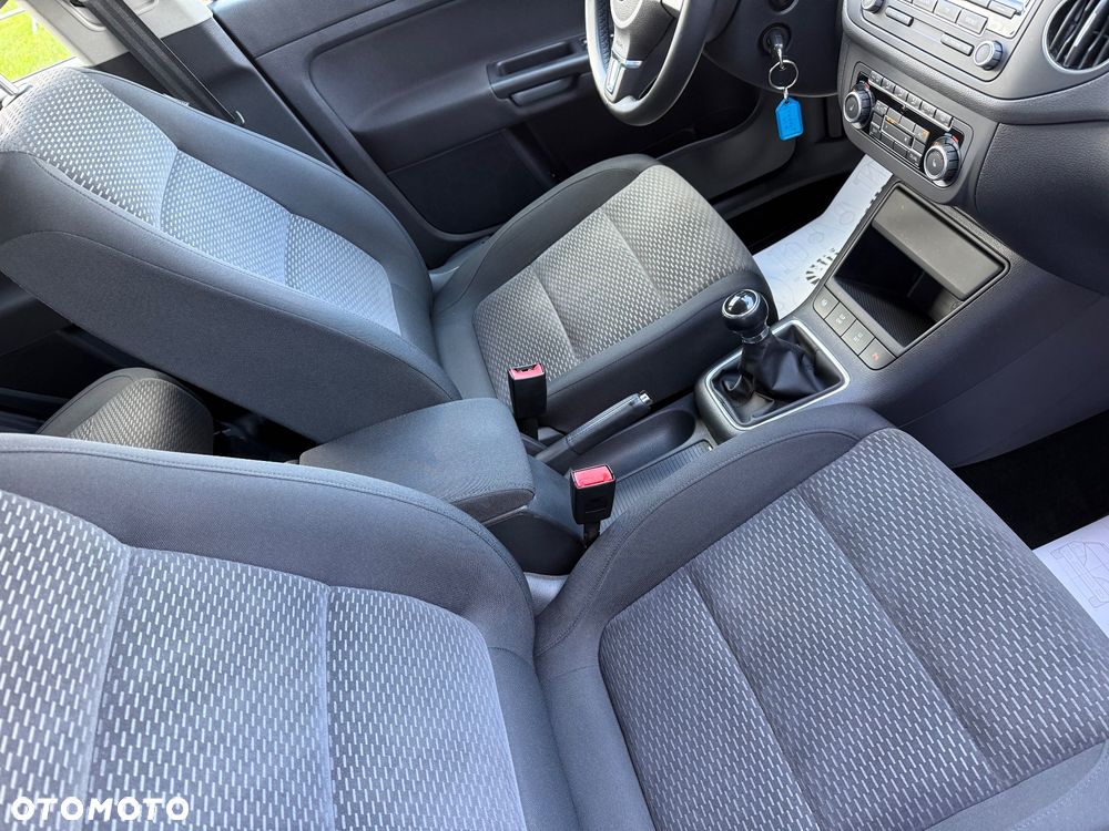 Volkswagen Golf Plus 1.6 Comfortline - 19