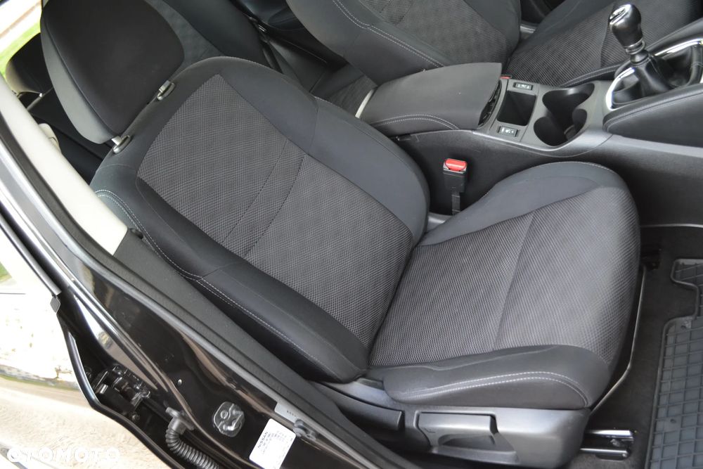 Nissan Qashqai 1.6 DCi Tekna - 28
