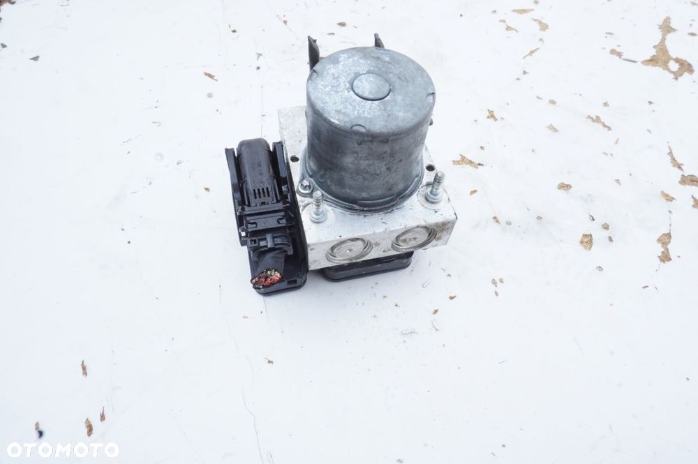 POMPA ABS A9069002001 MERCEDES SPRINTER W906 - 1