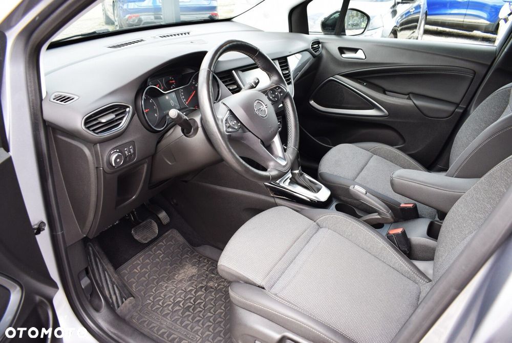 Opel Crossland - 11