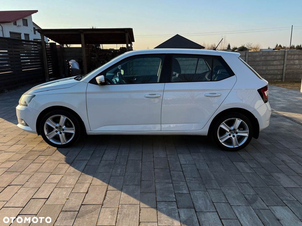 Skoda Fabia - 23